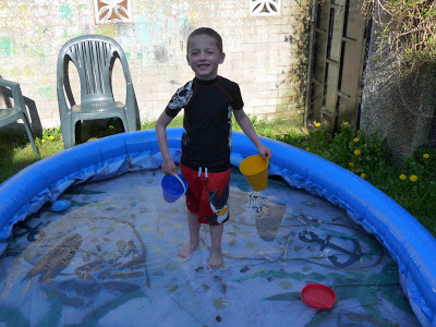 bank holiday paddling pool time