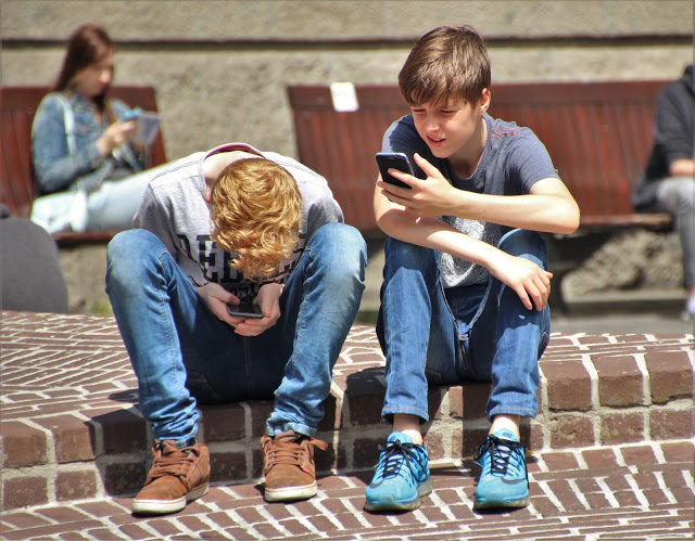 Being Mobile Safe at Secondary School