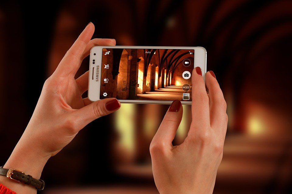 The Battle of The Mobile Phones