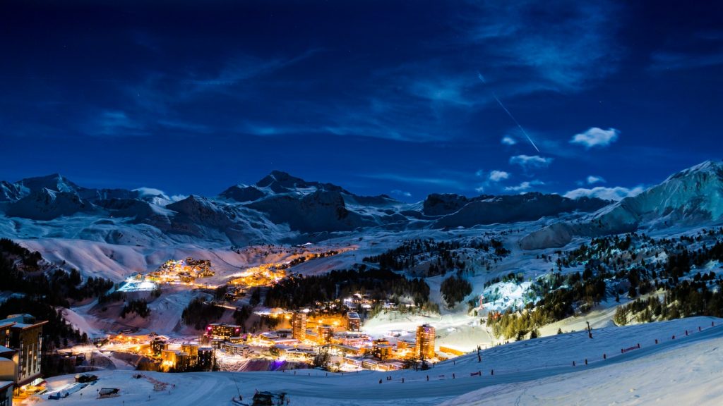 Skiing