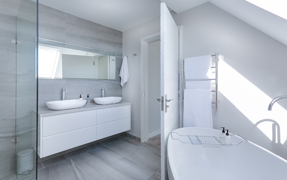 bathroom pixabay