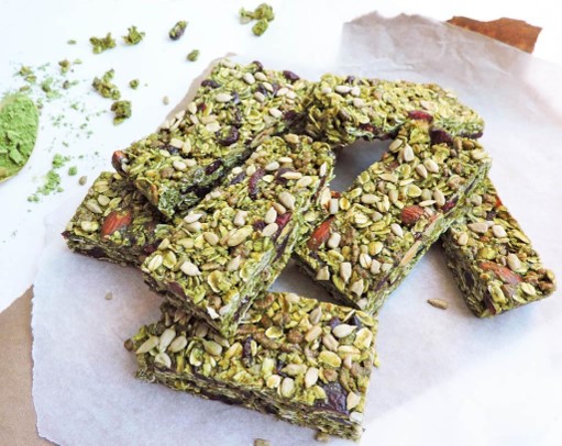 Matcha Tea Granola Bars