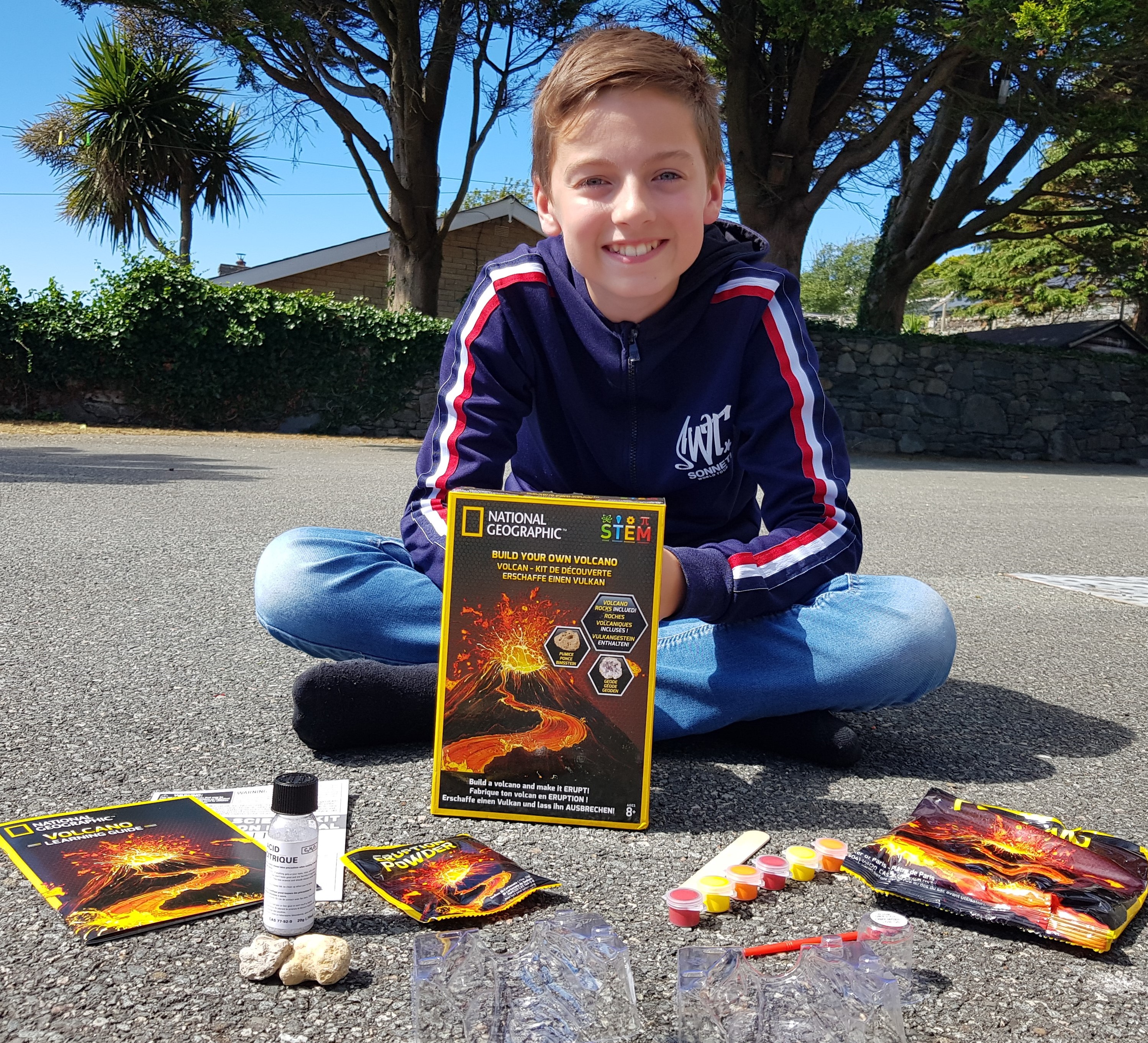 National Geographic Build Your Own Volcano