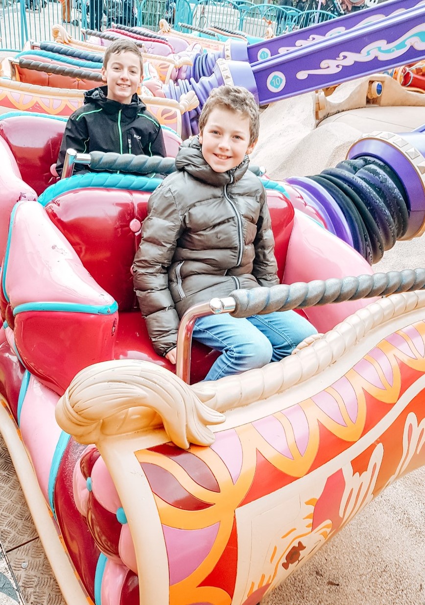 disneyland paris ride