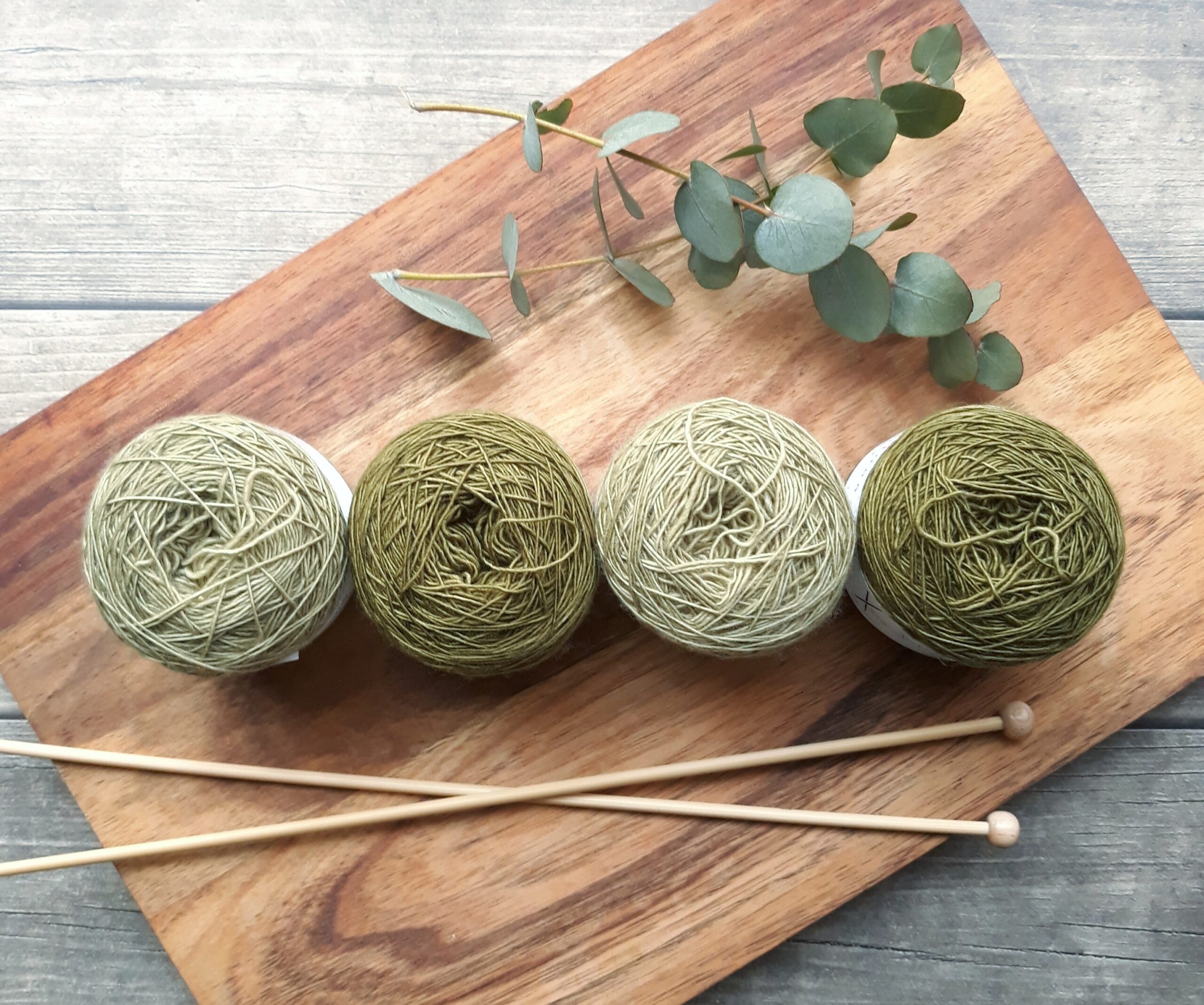 knitting indoor activities