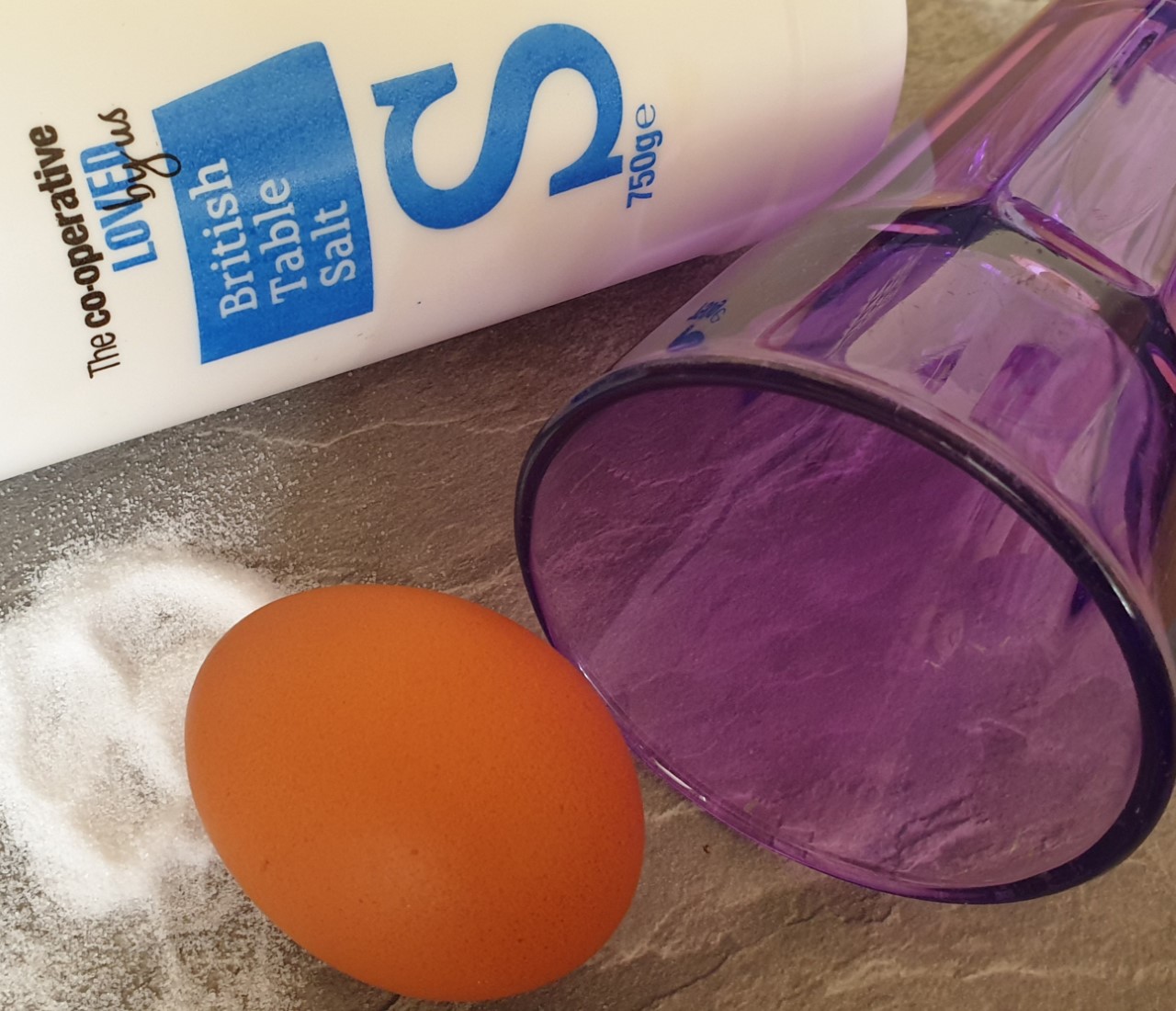 floating egg experiment