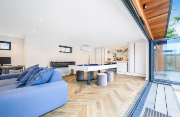 Why A Garden Room Can Be Your Christmas Miracle