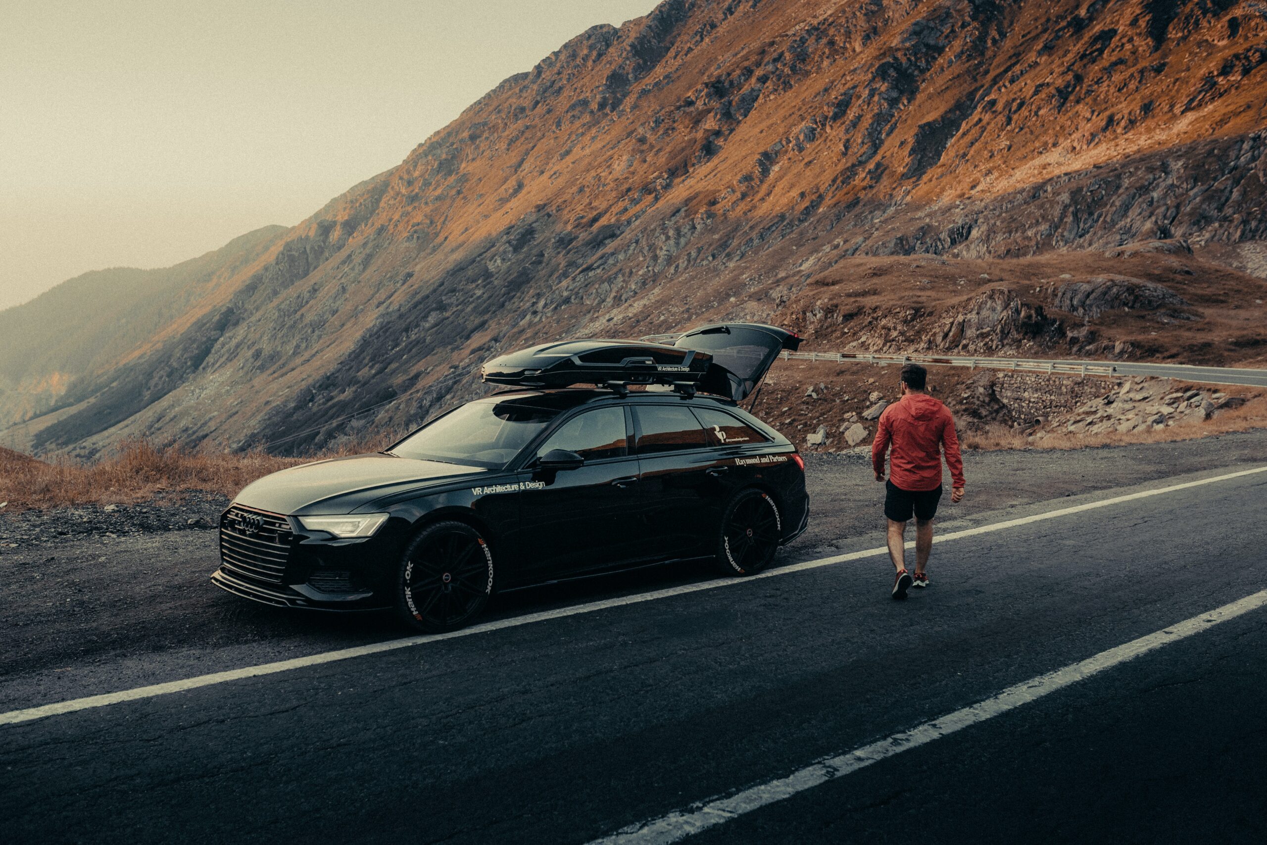 What To Do When Stranded On A Road Trip