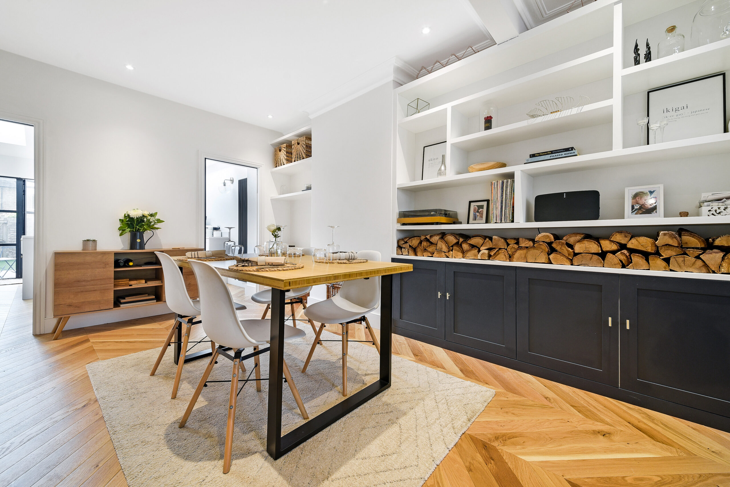 A guide to the perfect entertainment kitchen extension