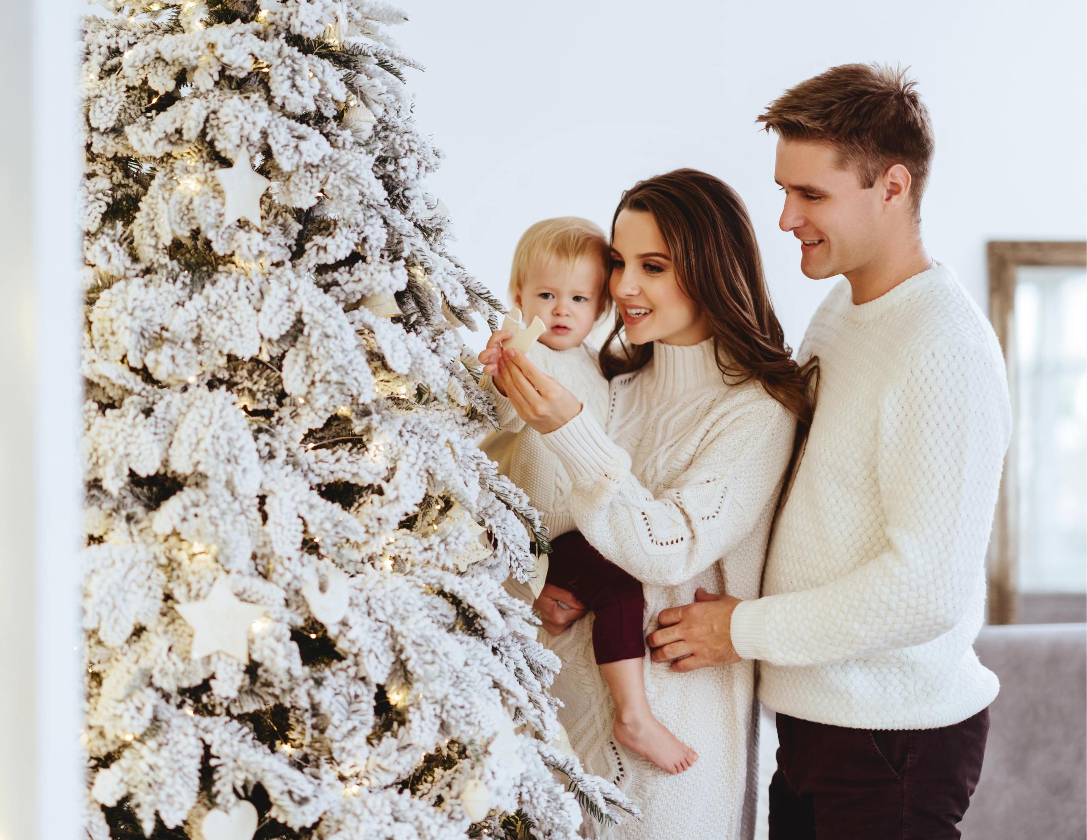 7 Tips for Creating the Ultimate Christmas Photoshoot Outfit for Men