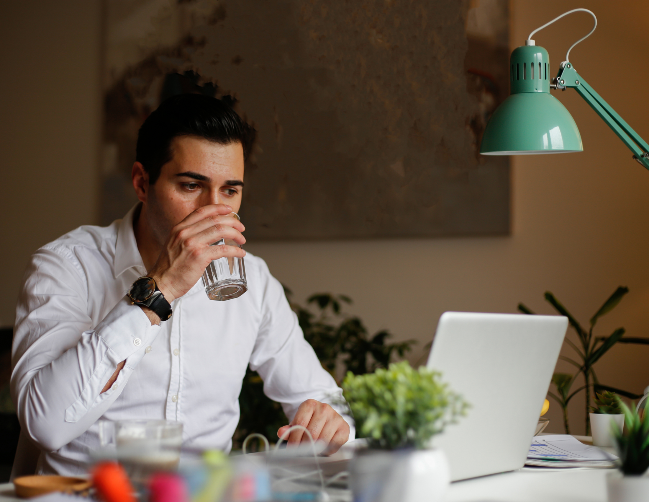 staying hydrated in the workplace